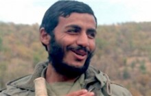 تبلیغ تصویر امام در حج توسط حاج همت