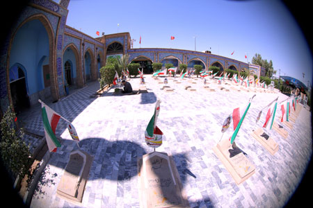 یادمان شهدای هویزه