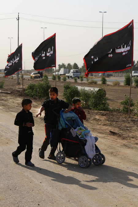 راهپیمایی اربعین ، مشایة الأربعین ، arbaeen