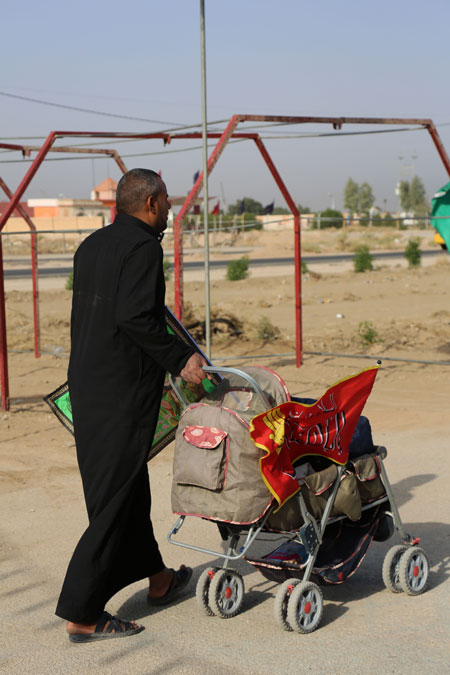 راهپیمایی اربعین ، مشایة الأربعین ، arbaeen