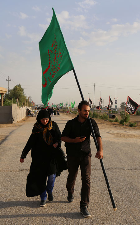 راهپیمایی اربعین ، مشایة الأربعین ، arbaeen