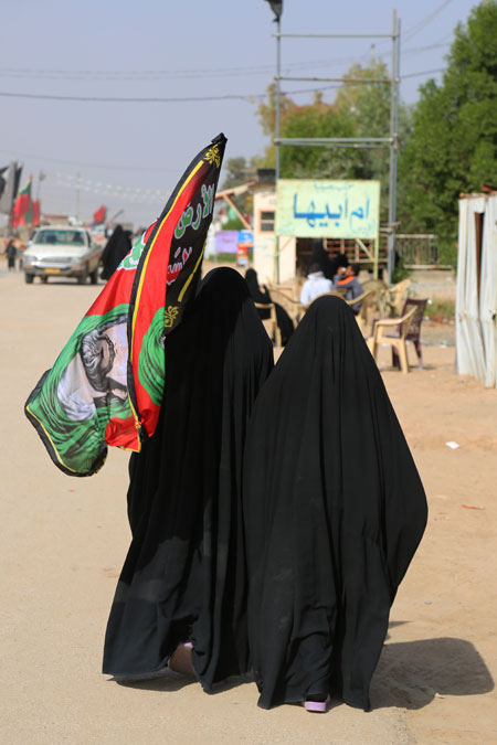 راهپیمایی اربعین ، مشایة الأربعین ، arbaeen