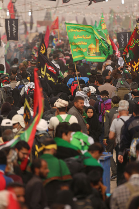 راهپیمایی اربعین ، مشایة الأربعین ، arbaeen